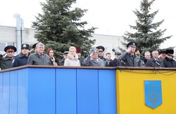 На День Крут близько 1500 курсантів університету внутрішніх справ присягнули на вірність українському народу (фото, відео)