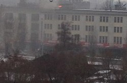 У Харкові у будівлі, розташованій поблизу велозаводу, зайнялося полум’я (фото)
