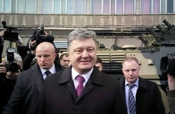 Порошенко: На початку квітня Савченко мають звільнити