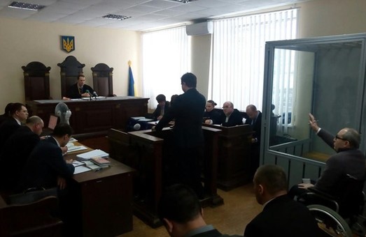Адвокати Кернеса збираються судитися з Геращенко, бо той оприлюднив лікарську таємницю