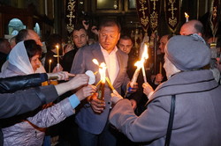 Прибуття Благодатного вогню у Харків