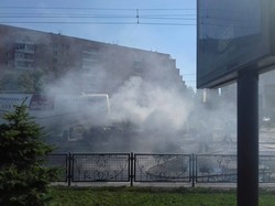 Пожежа на Проспекті Гагаріна: палаючий цементовоз перекрив рух