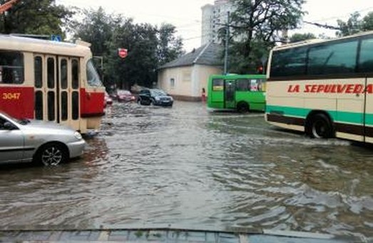 Харків знову затопило