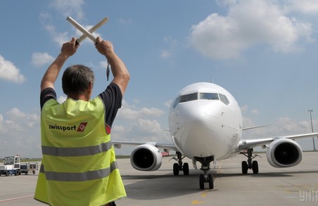 В Україні взялися відновлювати аеропорти