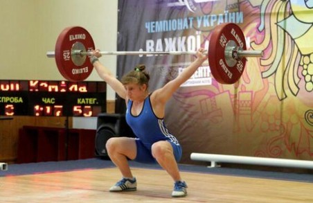 Харків'янка встановила рекорд та виграла чемпіонат Європи з важкої атлетики