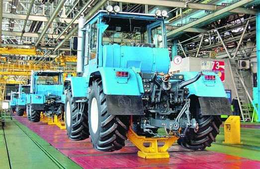 Харківський тракторний візьме майже півмільярда кредиту