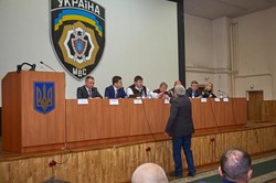 Активісти ЦК «Азов» У Харкові завітали на круглий стіл до вищого керівництва МВС