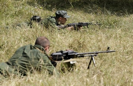 Донбаська «тиша»: обстріли частішають, а снайпери активізуються