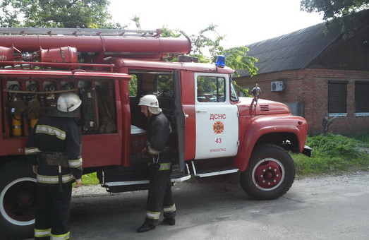 На Харківщині чоловік згорів у своєму будинку