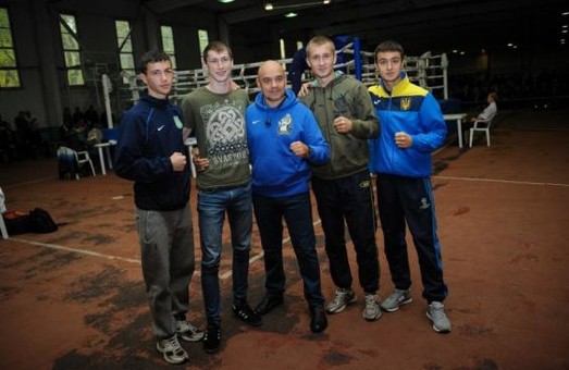 Харківські боксери привезли шість медалей з чемпіонату України