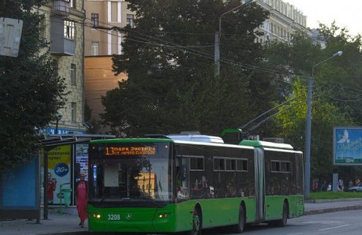 Сьогодні один з тролейбусів у Харкові змінив маршрут