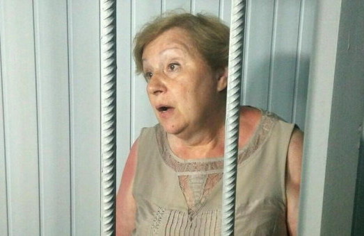 Александровська залишиться під арештом довше