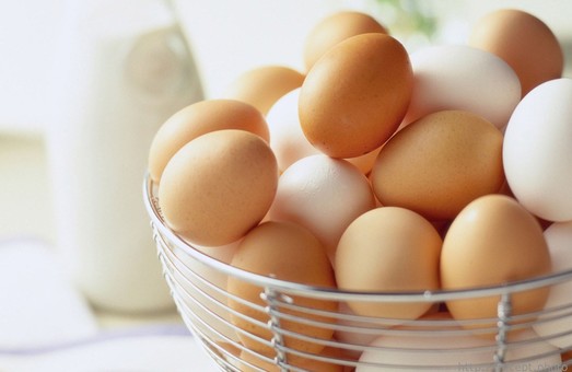 Коли подешевшають яйця: інформація експертів