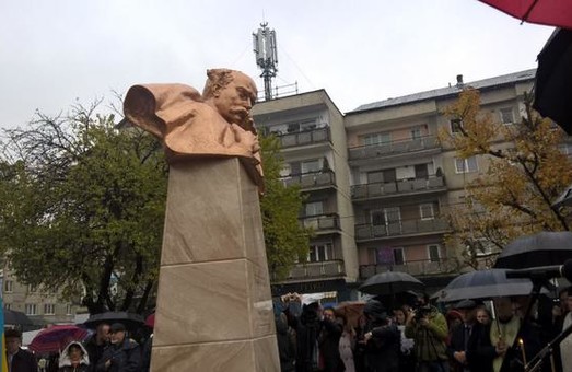 У Румунії з’явився пам’ятник Тарасу Шевченку