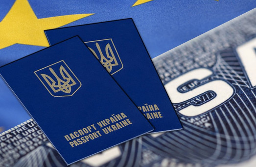 Європарламент не буде розглядати питання про безвіз для українців у листопаді