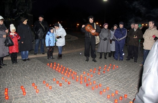 Харків'яни запалять свічки в пам'ять про жертви Голодомору