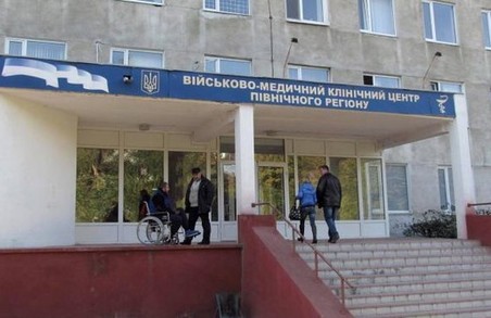 Сім АТОшників доправили до Харківського госпіталю