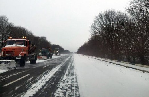 Взимку харківські дороги будуть обслуговувати належним чином