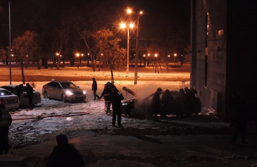 Чергову автівку спалено на Харківщині (Доповнено даними ДСНС)