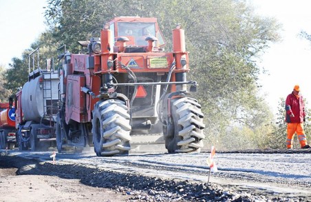 Харківщина-2016: відремонтовано 4 тис. км доріг загального користування і 13 тис. кв. м комунальної мережі