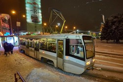 Різдвяний трамвай проїхався Харковом/ Фоторепортаж, Відео