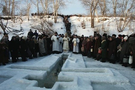 Традиційні хрещенські заходи на Харківщині. Рекомендації лікарів
