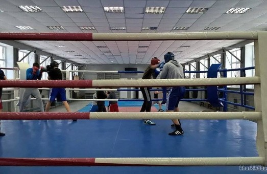 На ХТЗ відкрито спортзал на 150 боксерів