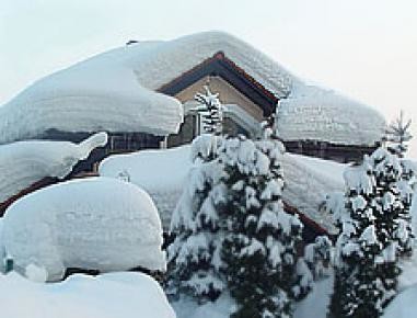 Під вагою снігу обвалився дах шкільної котельні