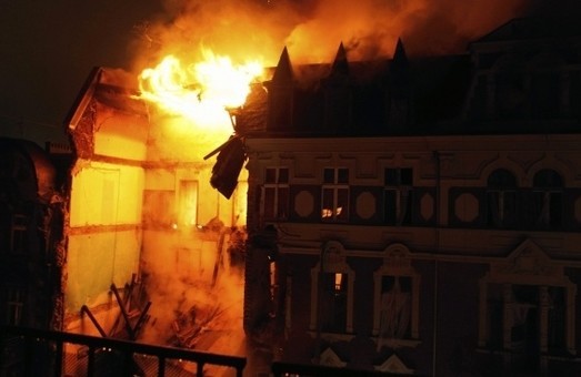 Оперативна інформація щодо пожежі ємностей з мазутом в Харківській області