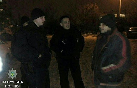 Харківські поліцейські впіймали крадія та хулігана: фото
