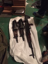 На Харківщині виявили контрабандистів зброї з усього світу / Фото, Відео