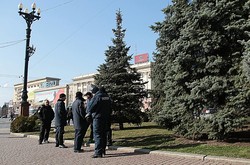 Посилено охорону будівлі Харківської облдержадміністрації/ Фото