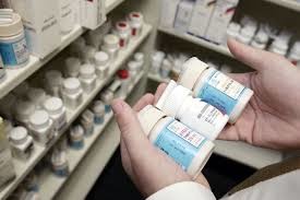 Кожен другий хворий в Україні відмовляється від лікування через високі ціни на ліки