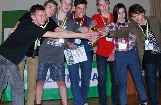 Школярі з Харкова представлять Україну на чемпіонаті Європи зі «Що? Де? Коли?»
