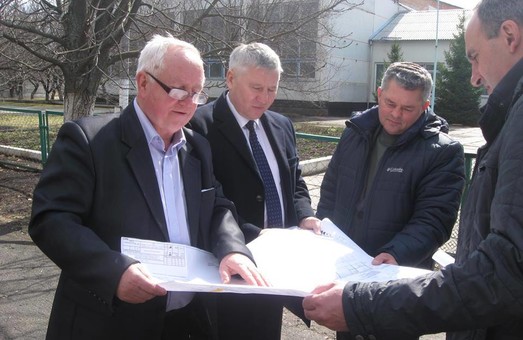 За підтримки депутата від «Солідарності» відремонтують дах у Вільчанській школі