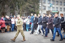 Першим харківським призовникам влаштували парад/ Фоторепортаж