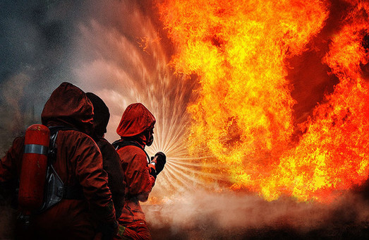 У Харкові сталися дві пожежі: одну людину вдалося врятувати, а іншу – ні