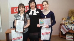 Харківська «Солідарність» до Дня матері провела творчі конкурси