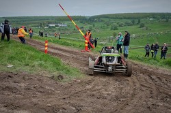 Під Харковом пройшов І етап Чемпіонату України з автомобільного кросу і СКА «Баггі» / Фоторепортаж