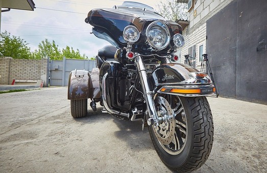 Поліцейський Harley-Davidson та інші рідкісні мотоцикли: чим запам`ятається Харківський Ретро Зліт-2017/ Фоторепортаж