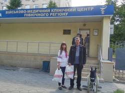 Харківські активісти «Солідарності» відвідали бійців АТО у військовому шпиталі