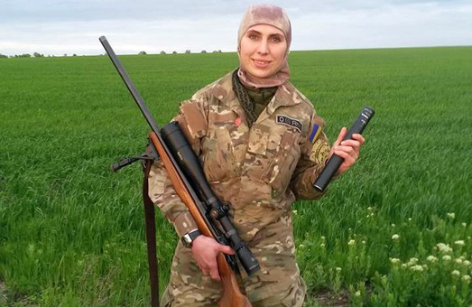 Аміна Окуєва розповіла подробиці нападу на неї та її чоловіка / ВІДЕО