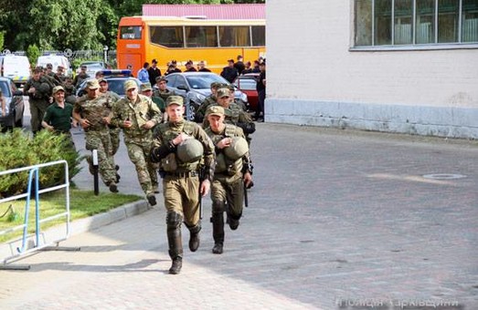 Правоохоронці Харкова перейшли на посилений режим патрулювання