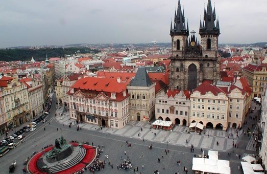 Талановиті школярі здійснять ознайомчий тур до Чехії
