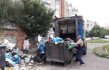 Кабмін з губернатором розпочали виконувати план спасіння Львова від сміття/ Відео