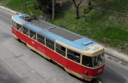 Трамвай з Клочківської не ходитиме місяць