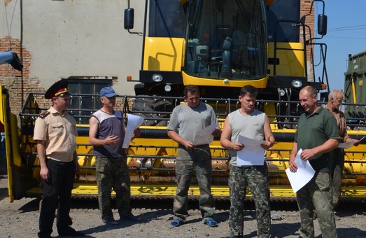 Жнива у Харківській області пильнуватимуть спеціально призначені рятувальники