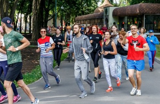 Харків'яни вийшли на пробіжку з чемпіонами