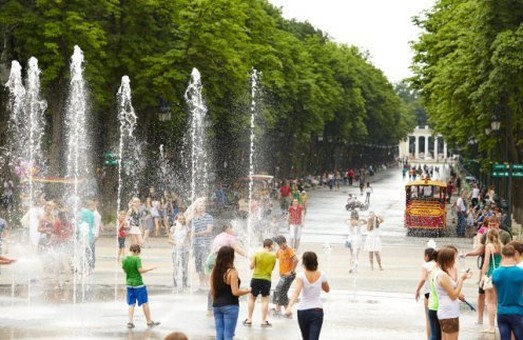 Парк Горького запрошує харків'ян на масштабну водну битву