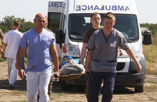 До Харкова із АТО евакуювали поранених захисників (ФОТО)